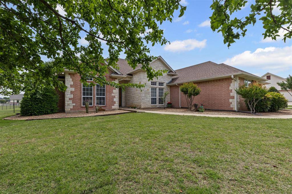 Granbury, TX 76049,2101 W Emerald Bend Court