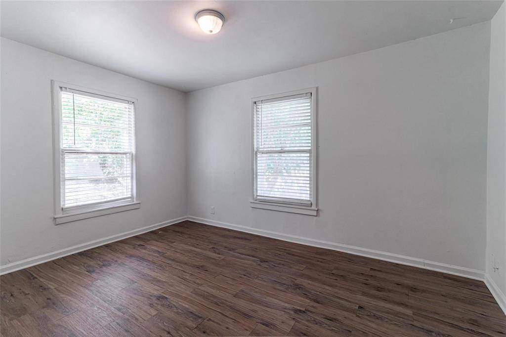 Denison, TX 75020,2622 W Johnson Street