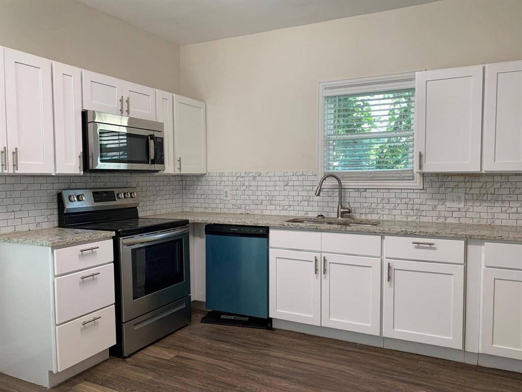 Denison, TX 75020,2222 W BOND Street