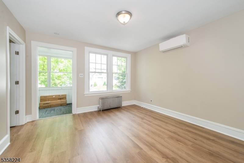 Woodland Park, NJ 07424,254 Bergen Blvd
