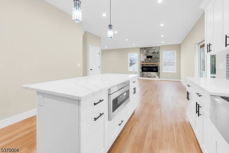 Mount Olive Twp., NJ 07828,18 Whippoorwill Rd