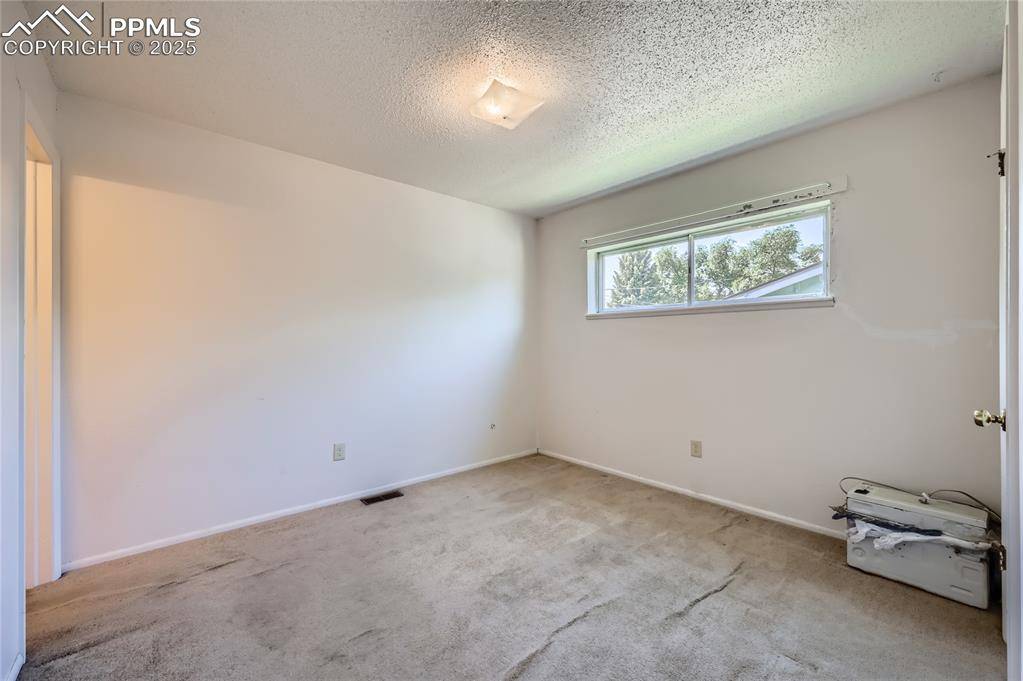 Colorado Springs, CO 80910,1503 Shasta DR
