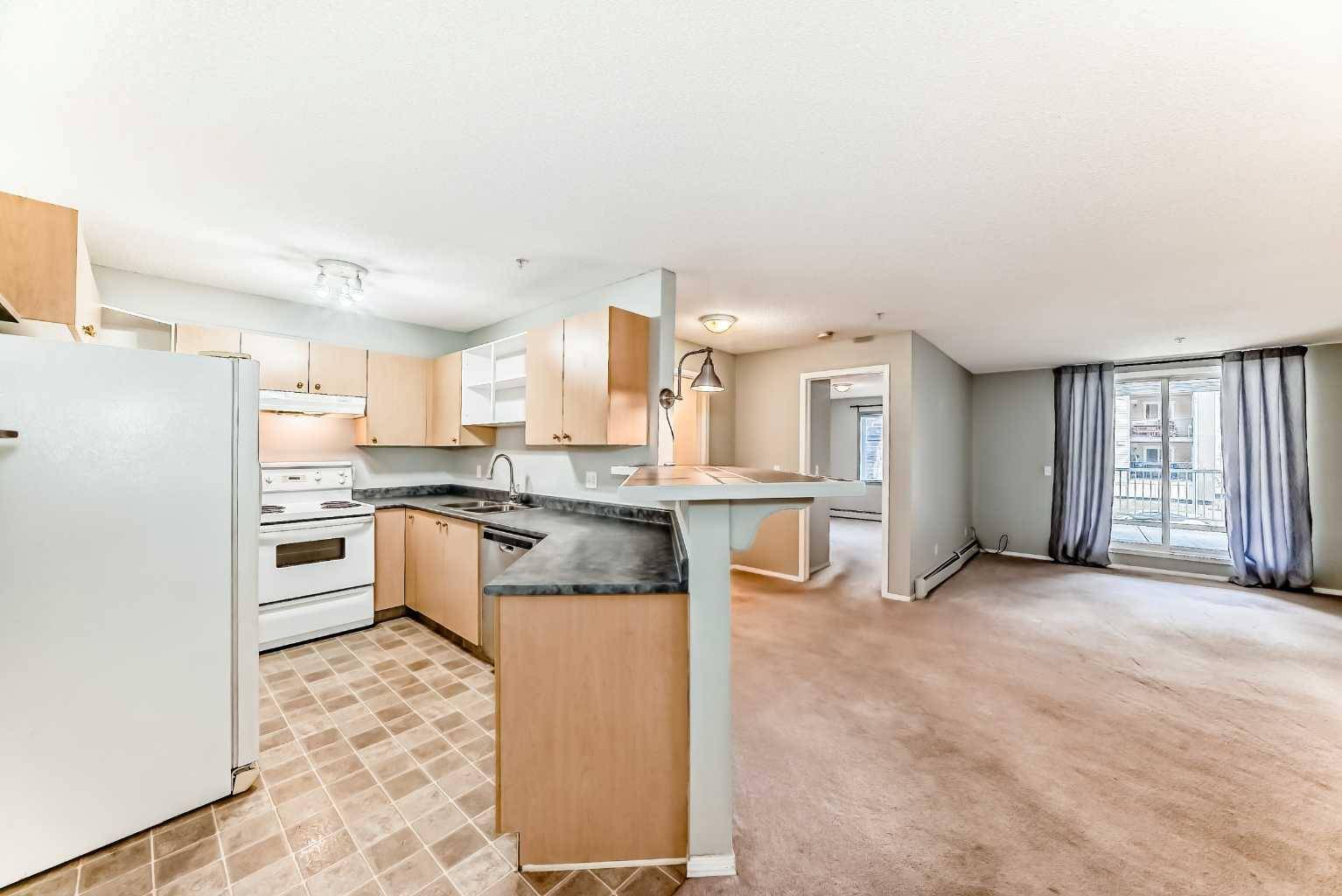 Airdrie, AB T4B 2W4,604 8 ST SW #4107