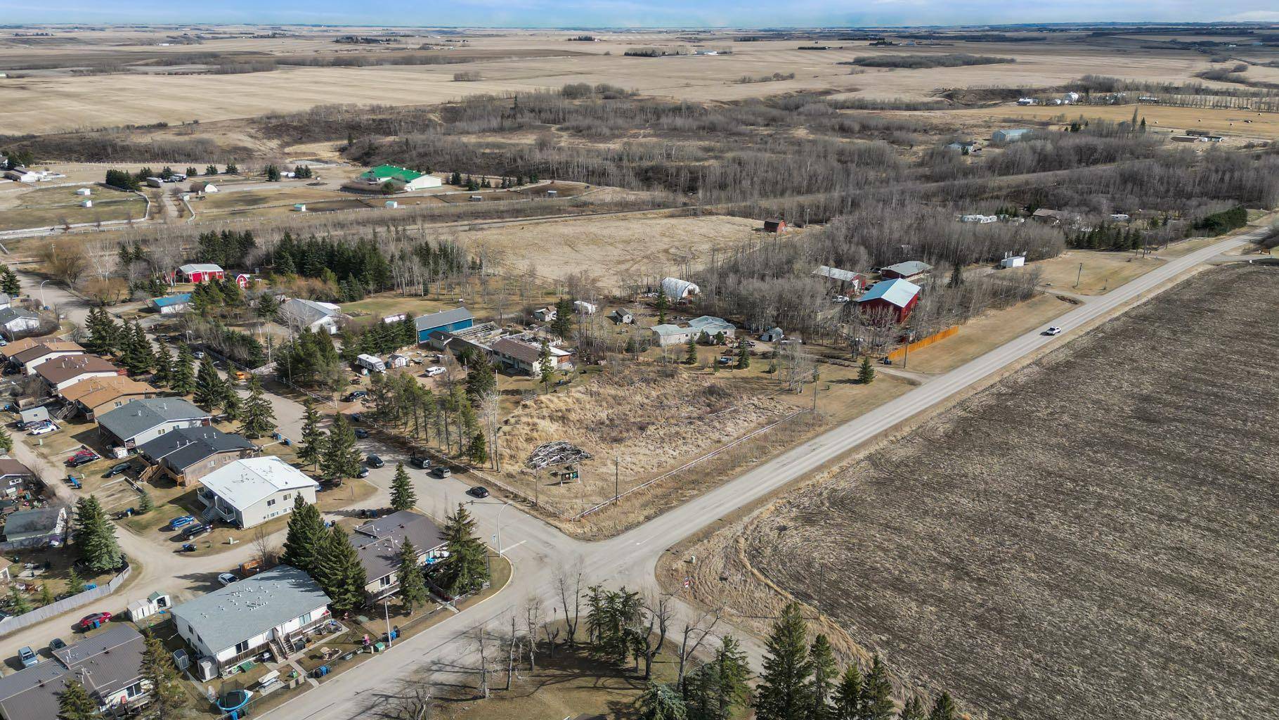 Didsbury, AB T0M0W0,609 23 ST