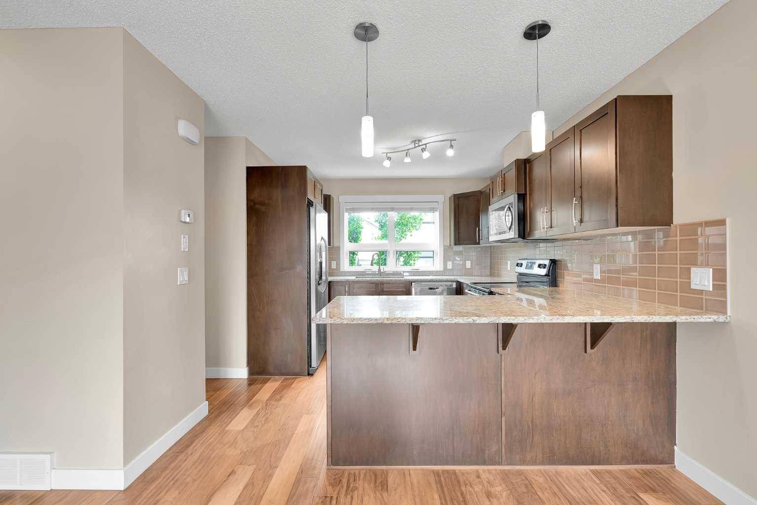 Calgary, AB T3K 0W6,410 Covecreek CIR Northeast