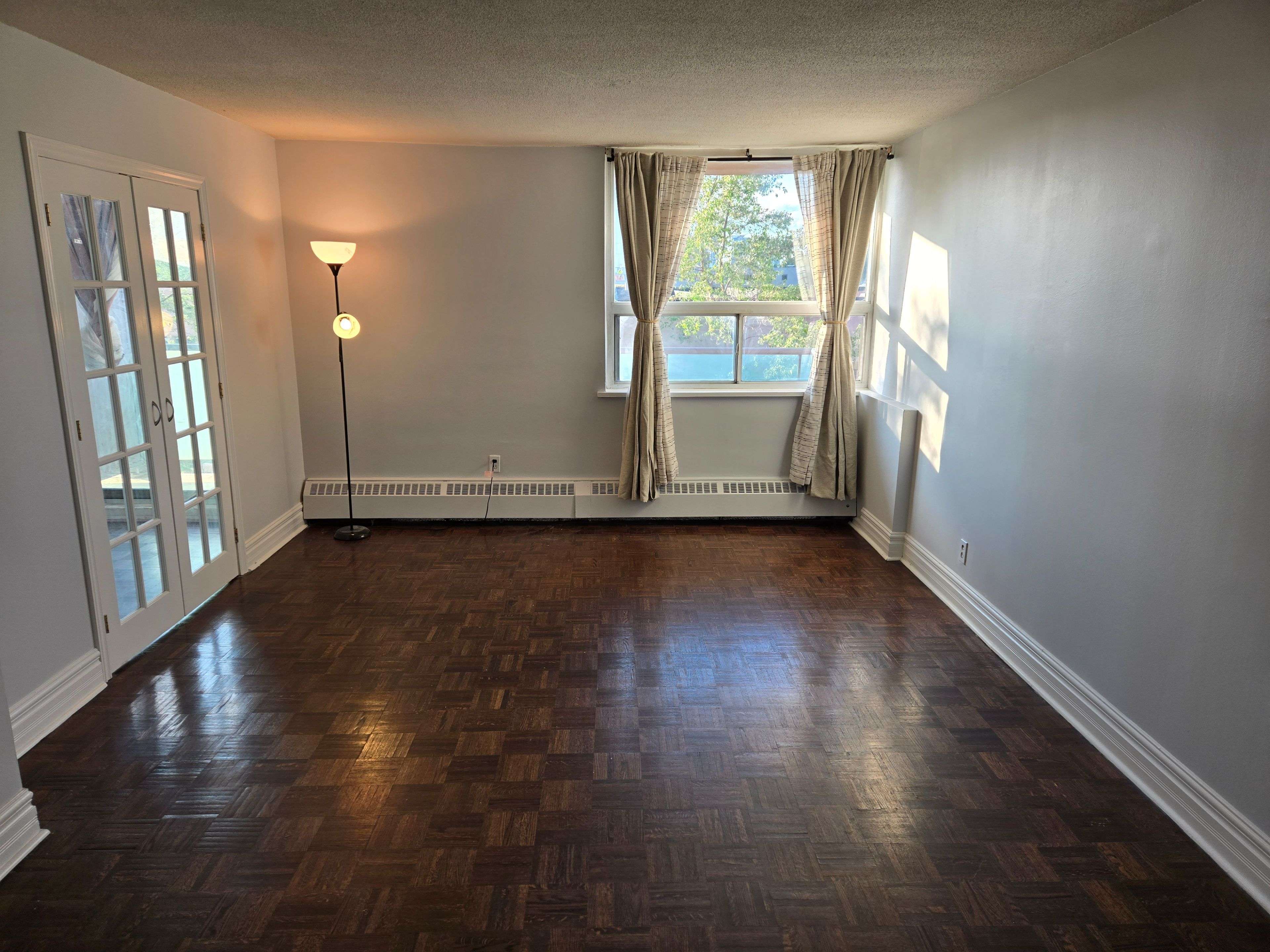 Toronto C14, ON M2M 3V8,5949 Yonge ST #302