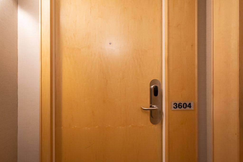 Toronto C01, ON M5J 0A6,55 Bremner BLVD #3604