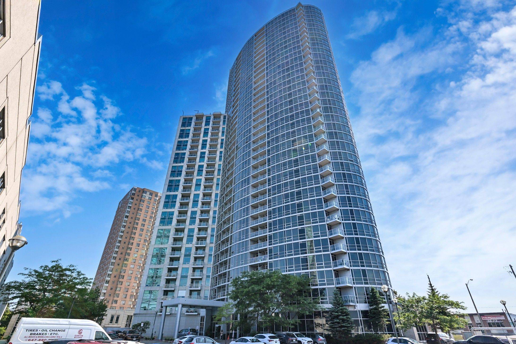 Toronto E09, ON M1P 5E4,83 Borough DR #2106