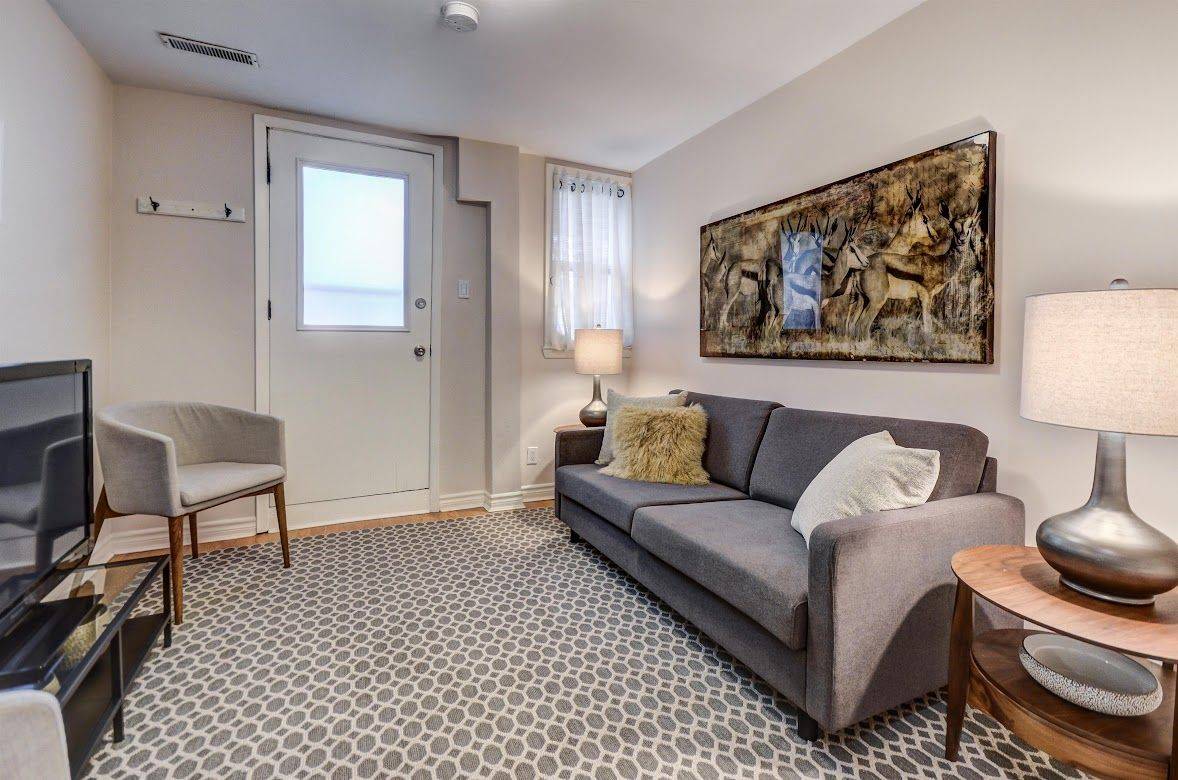 Toronto E02, ON M4L 3P7,407 Woodbine AVE #BSMT