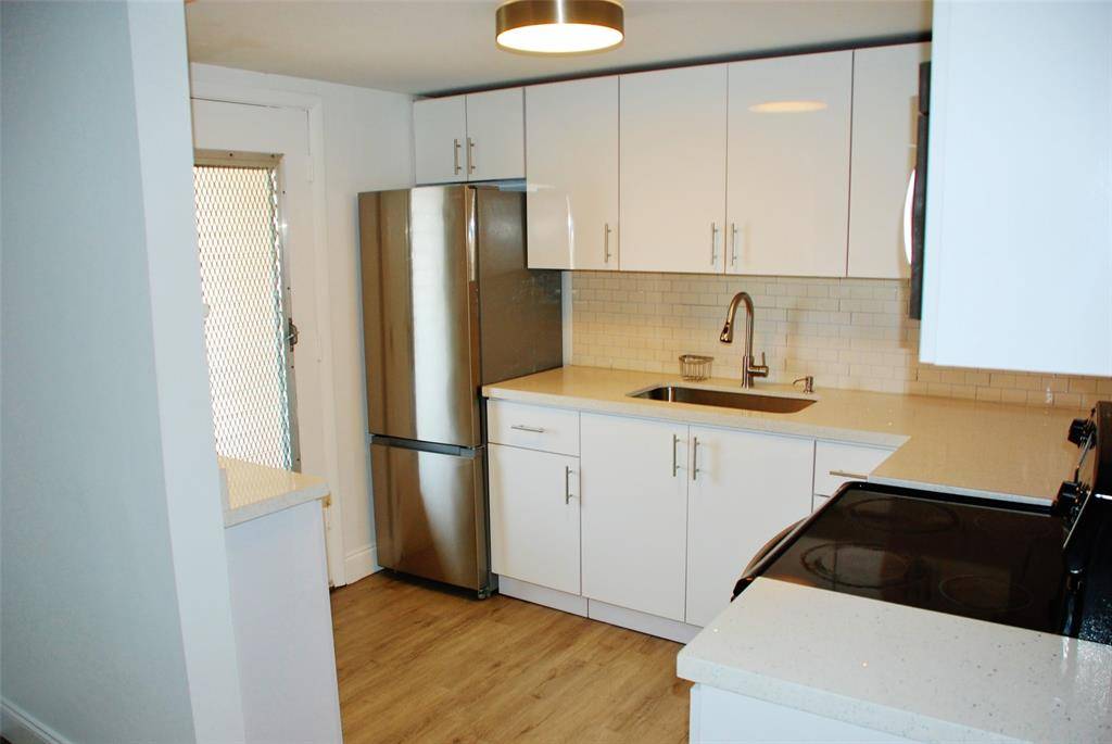 Plantation, FL 33313,4770 NW 10th Ct #312