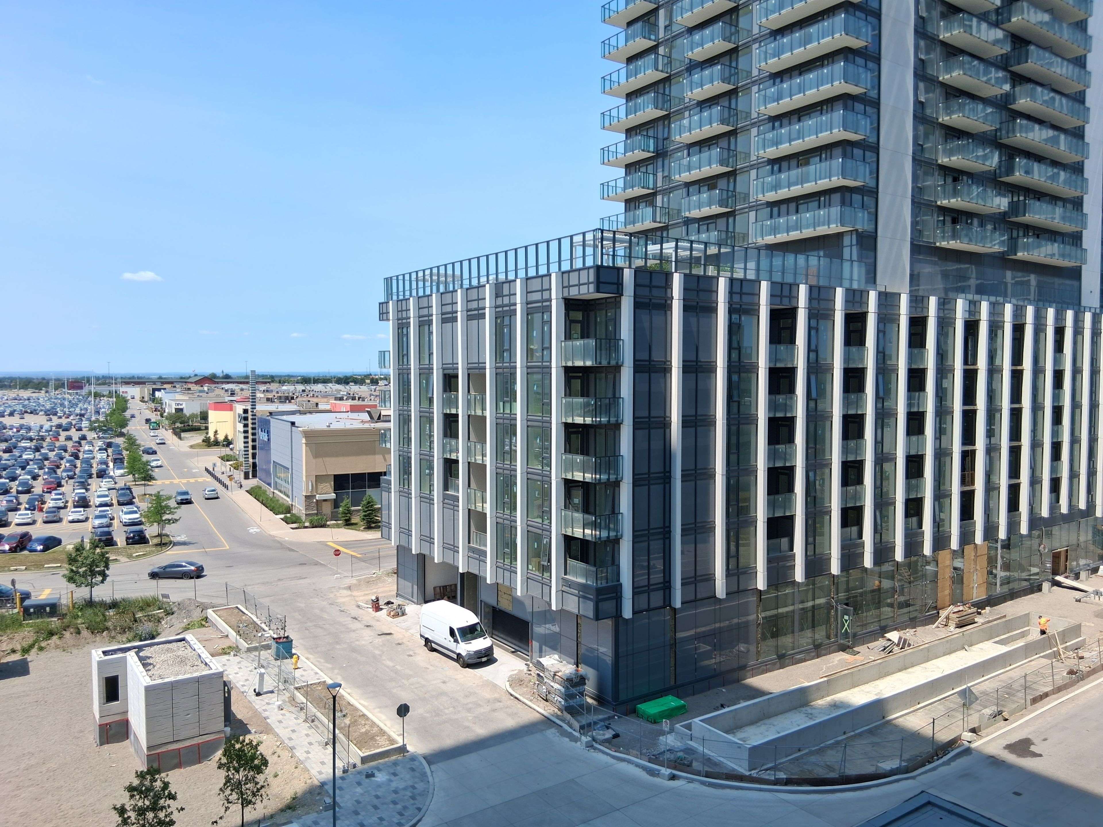 Vaughan, ON L4K 0N9,8960 Jane ST #533
