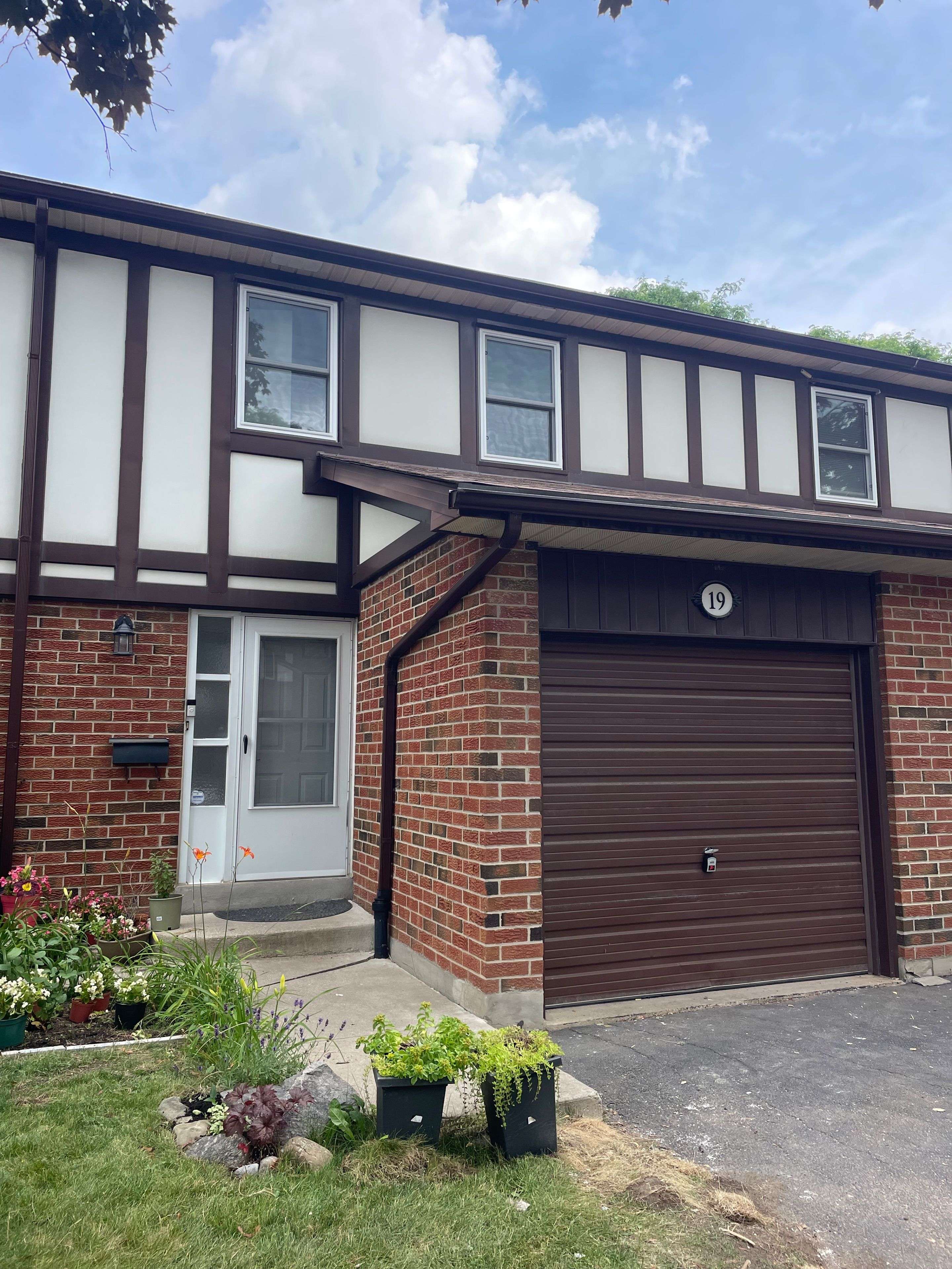 19 Harris WAY #419, Markham, ON L3T 5A6
