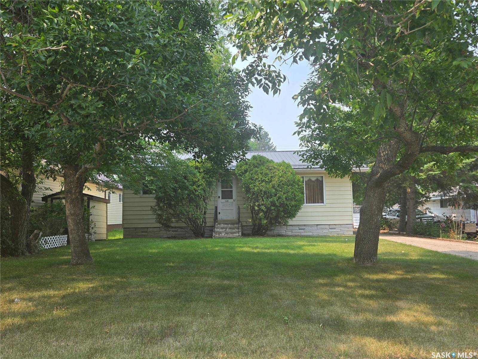 128 Main STREET, Stoughton, SK S0G 4T0