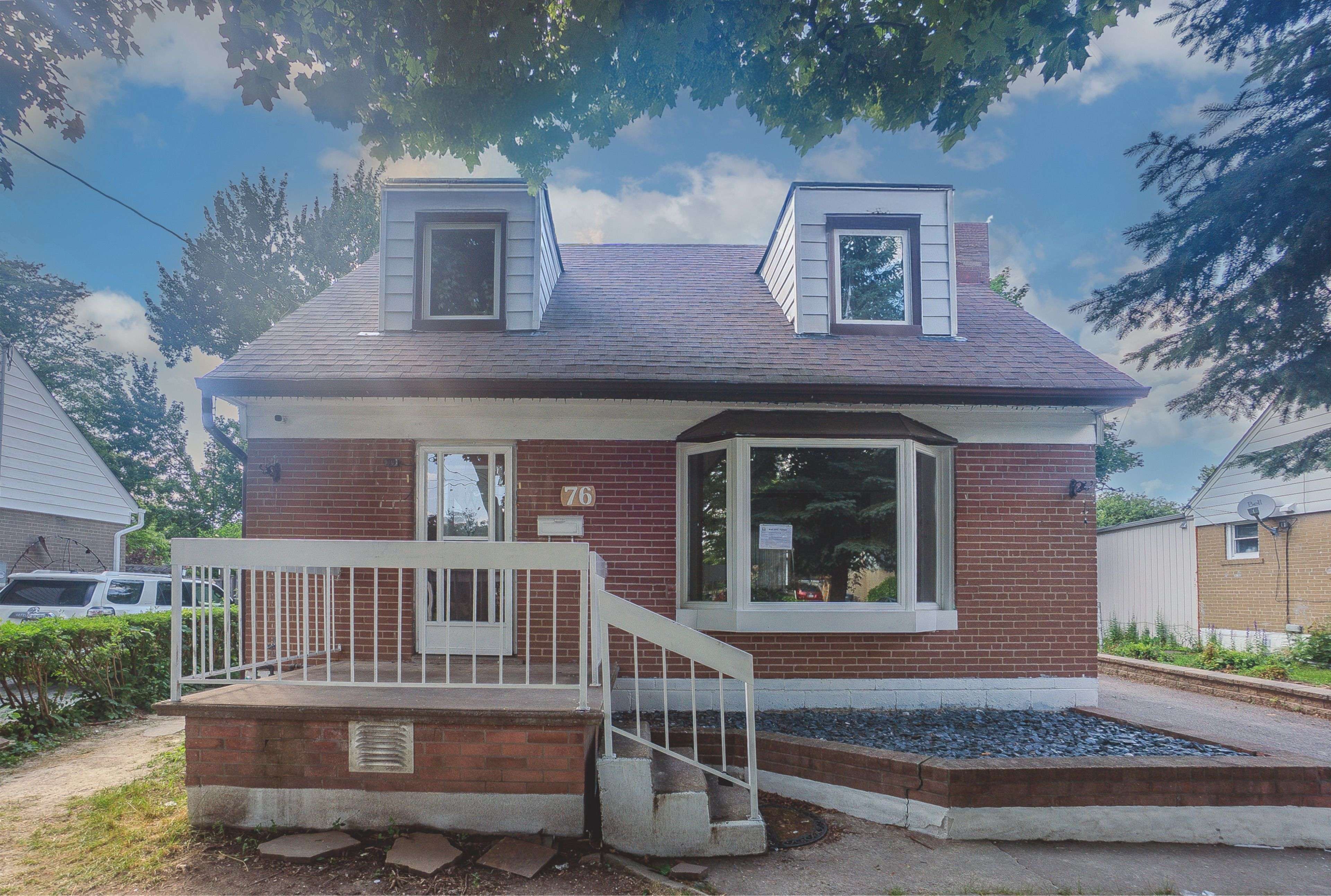 76 McCaul ST, Brampton, ON L6V 1J3