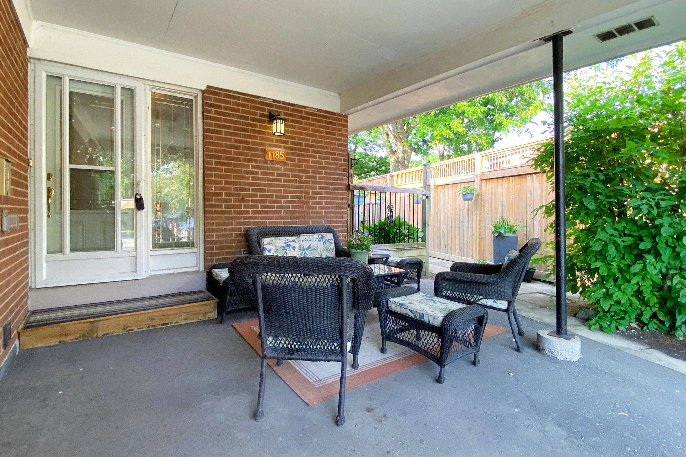 Mississauga, ON L4Y 2M2,1185 Saturnia CRES W
