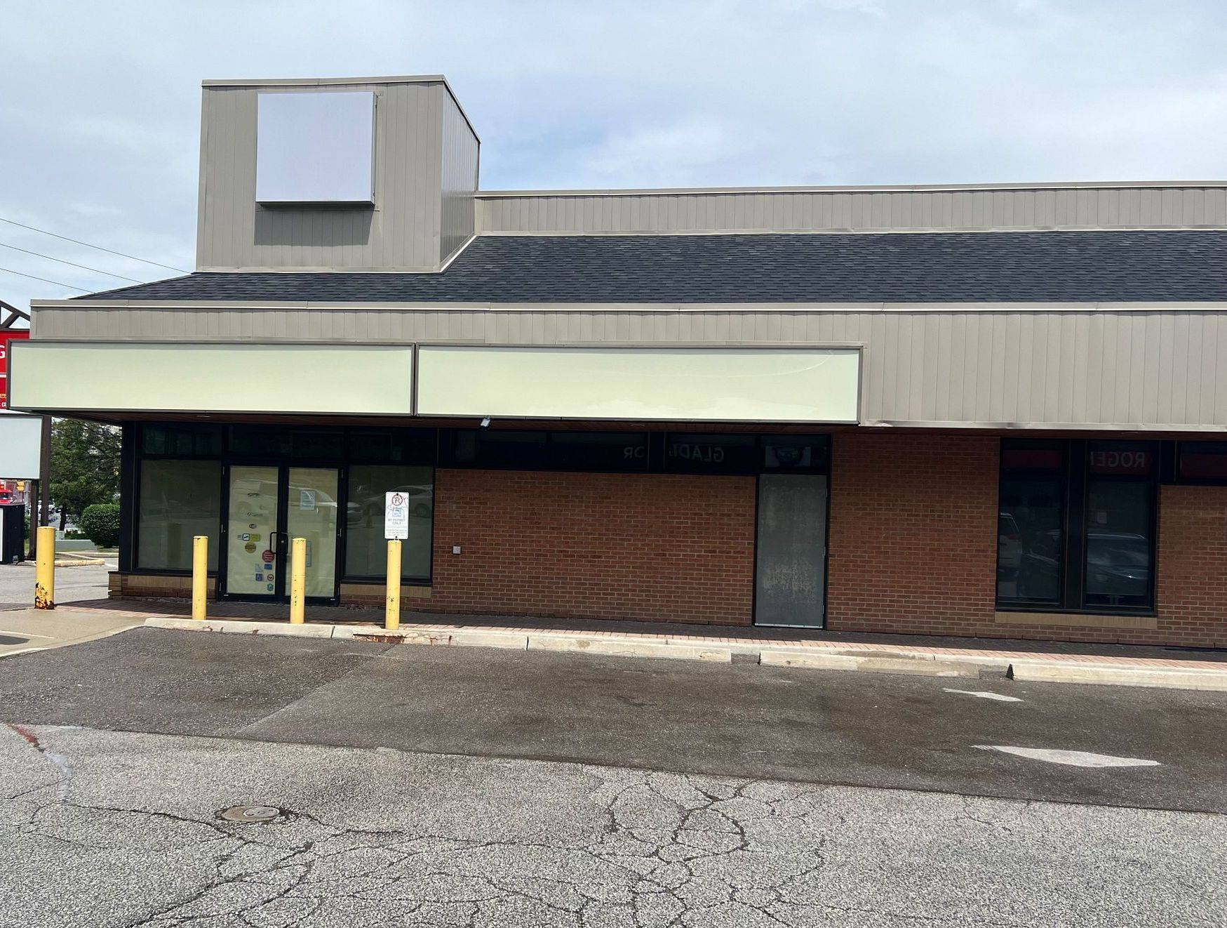 Brampton, ON L6T 5R2,16 Lisa ST #Unit 1