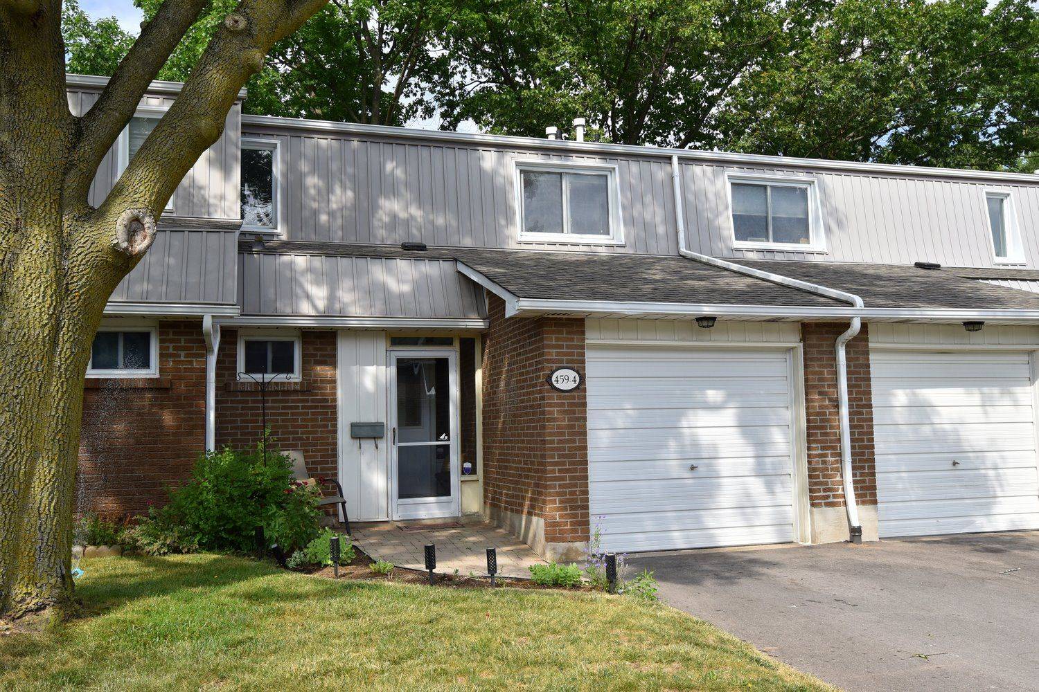 Burlington, ON L7N 2Z9,459 Woodview RD #4