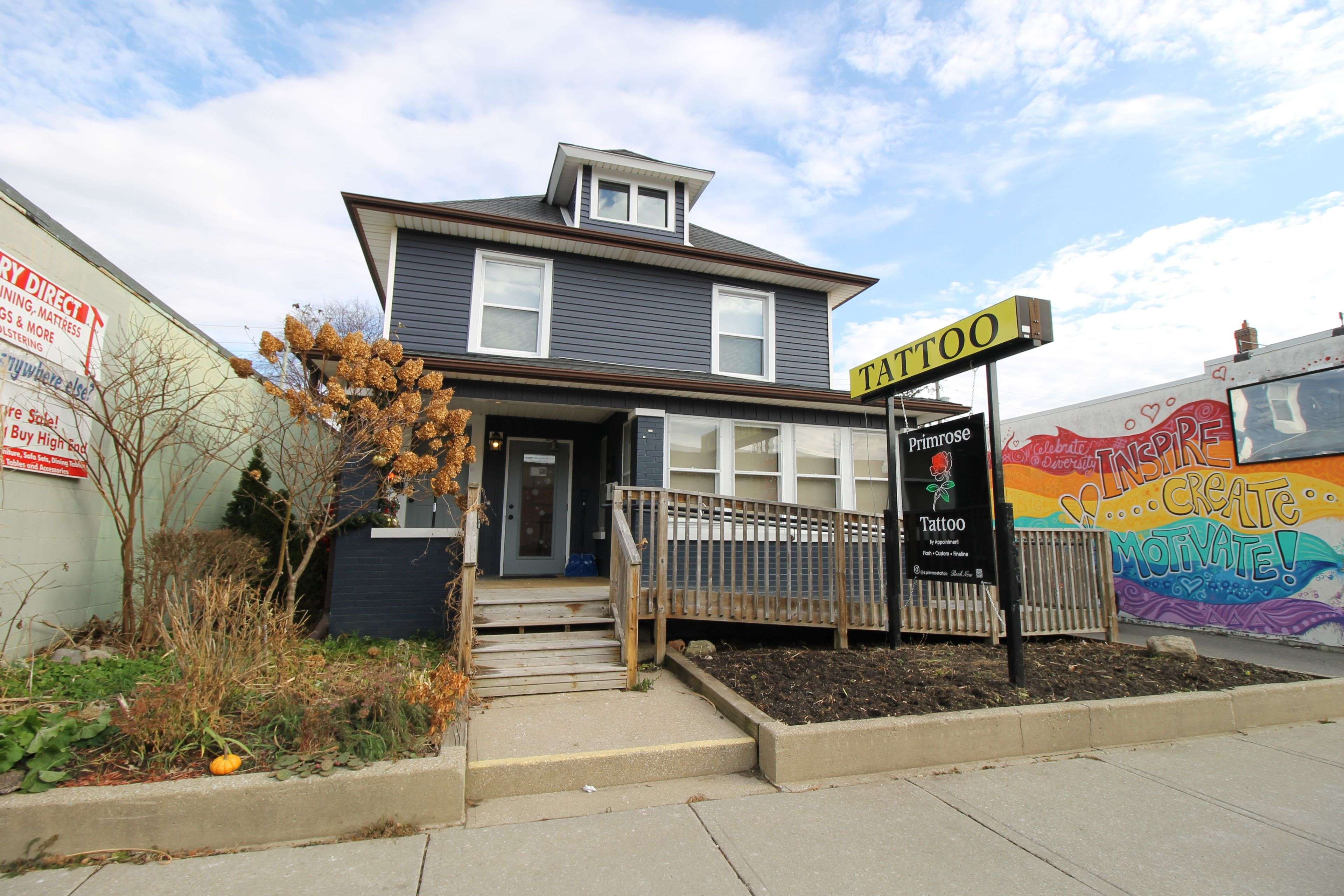 Norfolk, ON N3Y 3N6,39 Norfolk ST N