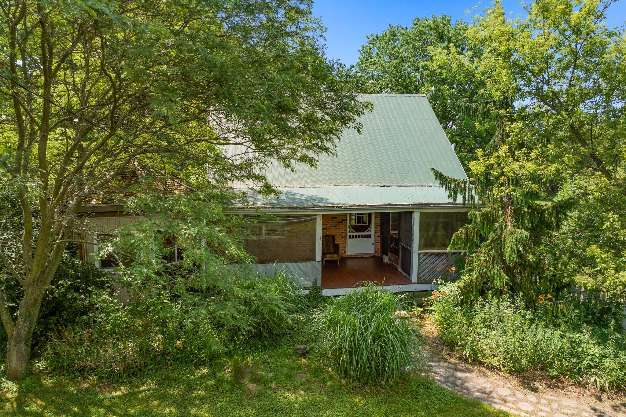 Port Colborne, ON L0S 1N0,5961 Learn RD