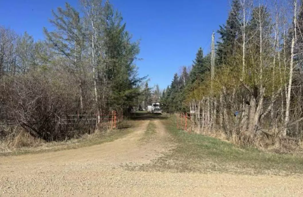 Rural Lacombe County, AB T4L 1X1,41301 Range Road Ext 263 #4