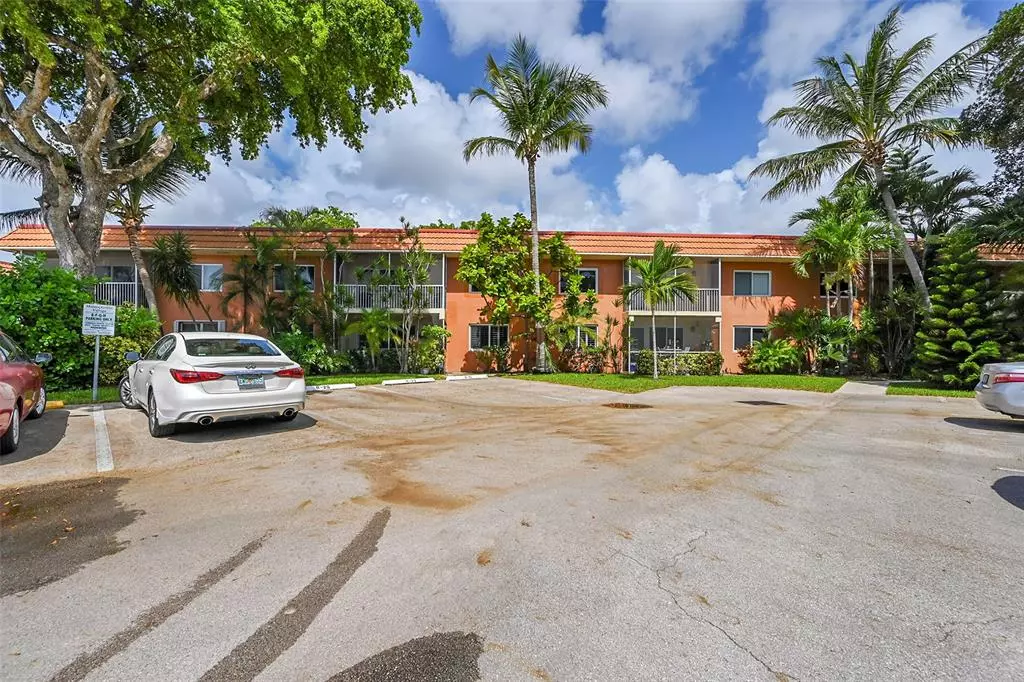 Wilton Manors, FL 33305,1920 NE 1st Ter #212