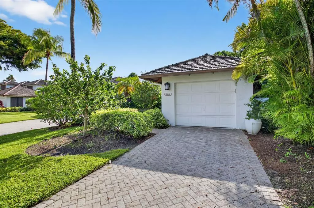 Boca Raton, FL 33434,19452 Waters Reach Lane 305 Lane #305