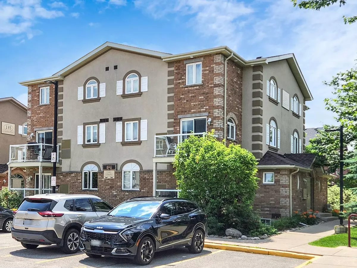 Barrie, ON L4M 0H3,133 Sydenham Wells N/A #7