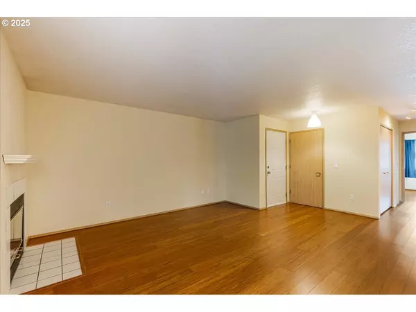 Beaverton, OR 97008,10660 SW DAVIES RD #36