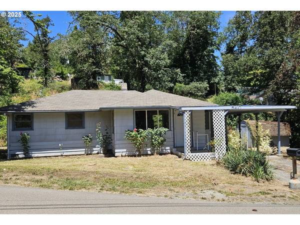 540 SW 5TH ST, Canyonville, OR 97417