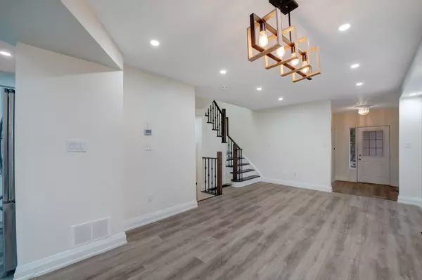 Vaughan, ON L6A 3M5,21 Casabel DR
