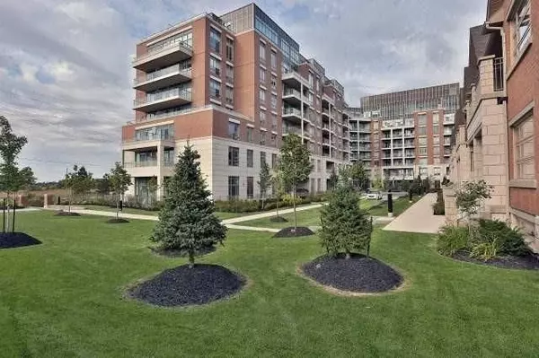 Oakville, ON L6H 0H1,2480 Prince Michael DR #305