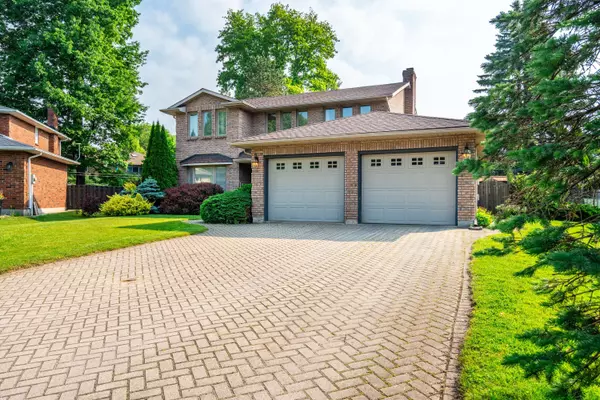 15 Cynthia CT, Pelham, ON L0S 1E1
