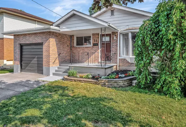 31 Plaza SQ, Belleville, ON K8N 4J2