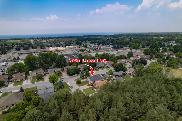 Saugeen Shores, ON N0H 2C1,649 Lloyd ST