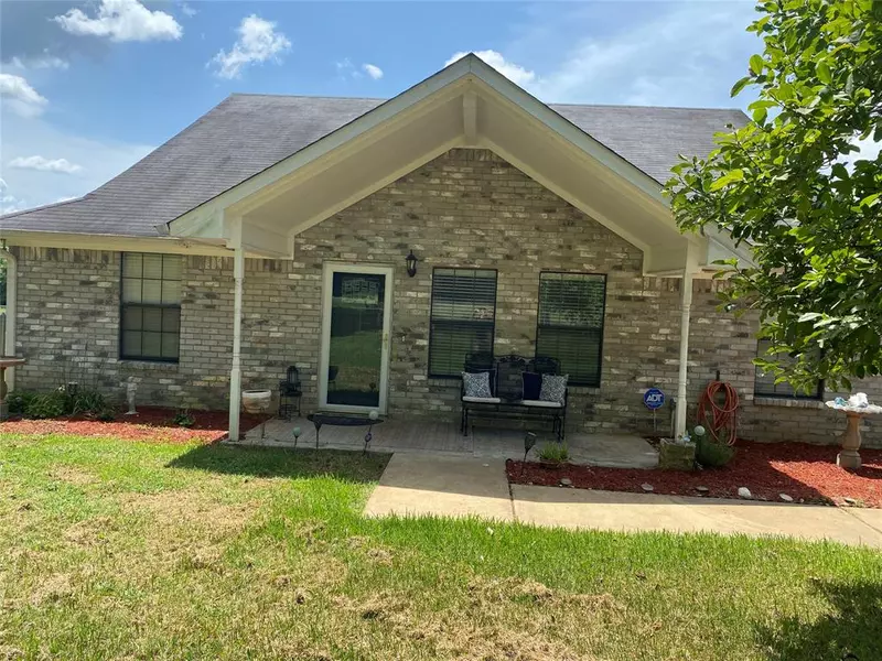 24020 US Highway 271, Gladewater, TX 75647