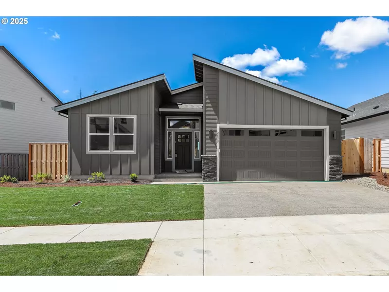 2638 NE Justus AVE, Estacada, OR 97023