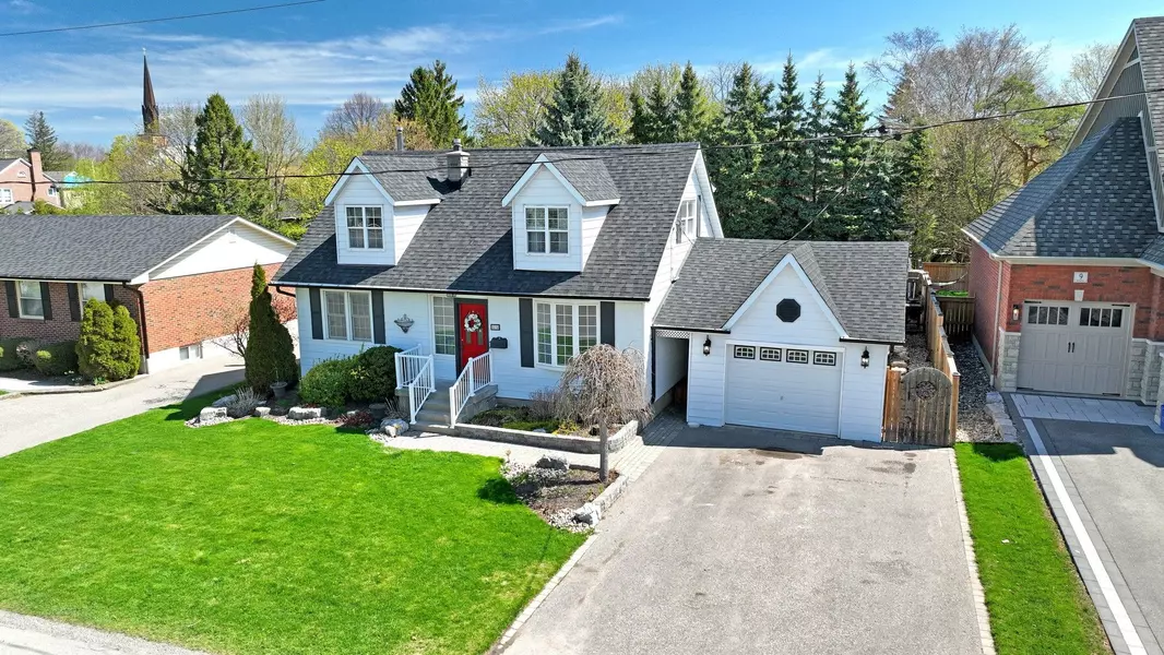 11 Durham ST, Whitby, ON L1M 1A5