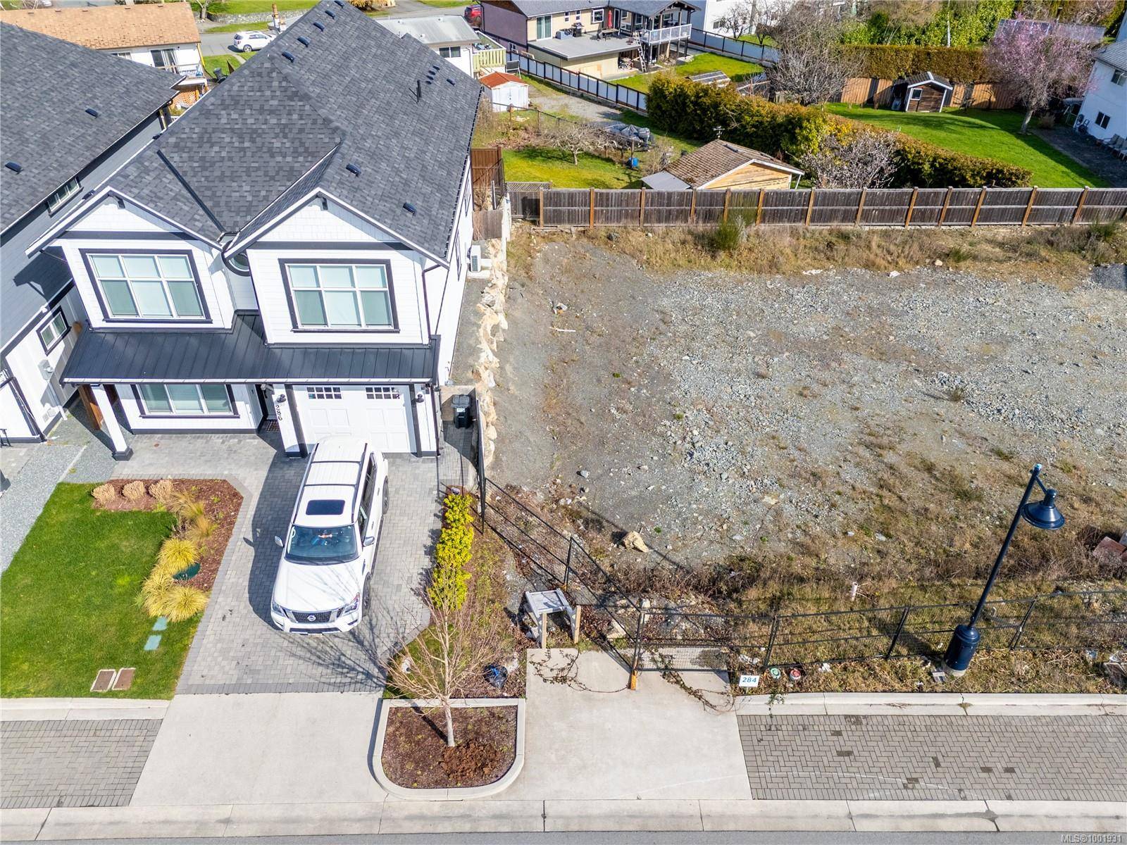Colwood, BC V9C 0R1,284 Seafield Rd