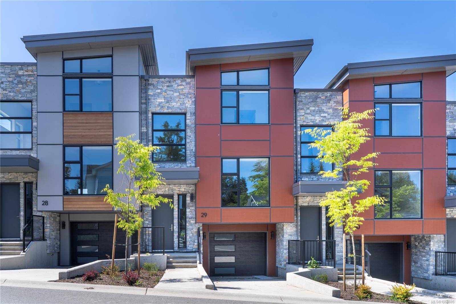 4253 Dieppe Rd #29, Saanich, BC V8X 2N2
