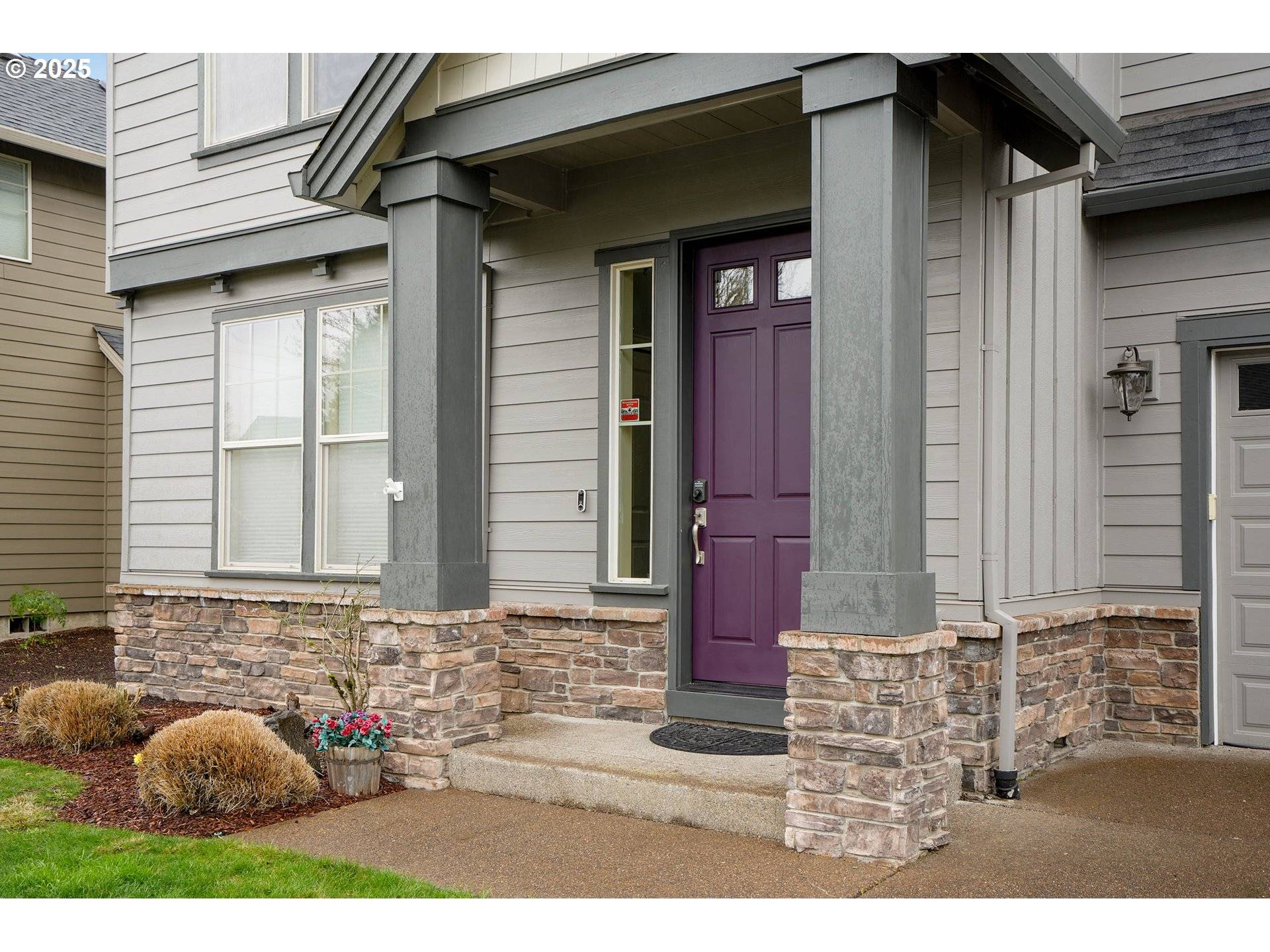 Albany, OR 97321,347 NW BENTON DR