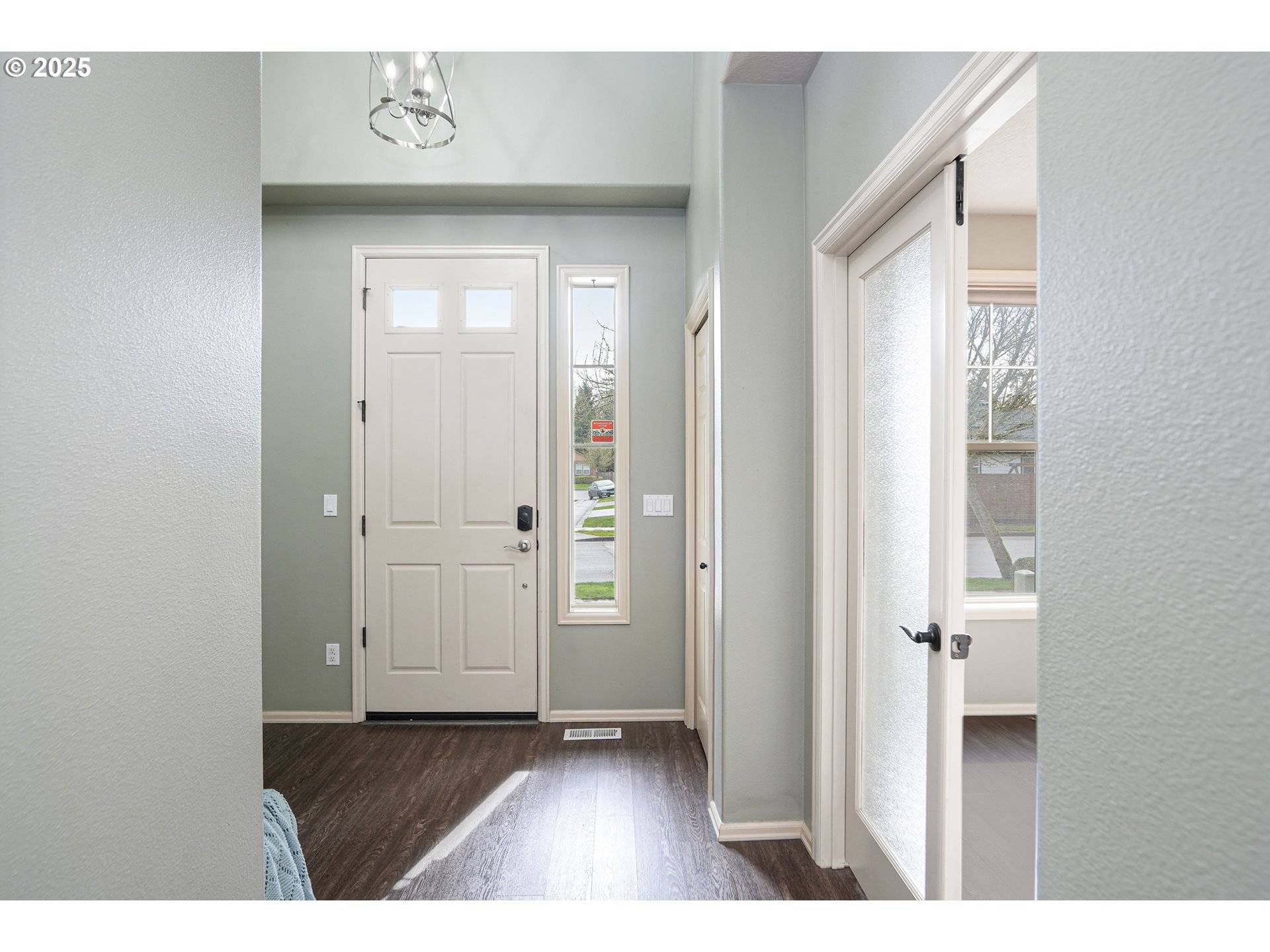 Albany, OR 97321,347 NW BENTON DR