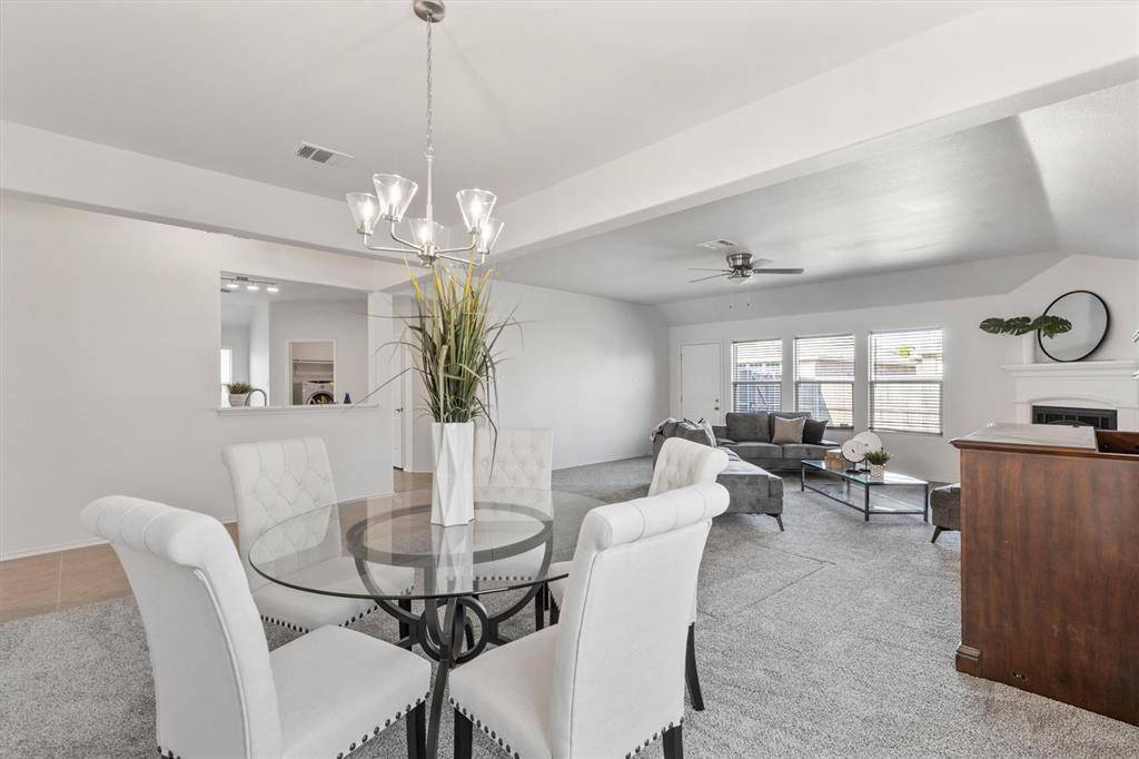 Desoto, TX 75115,813 Canyon Place
