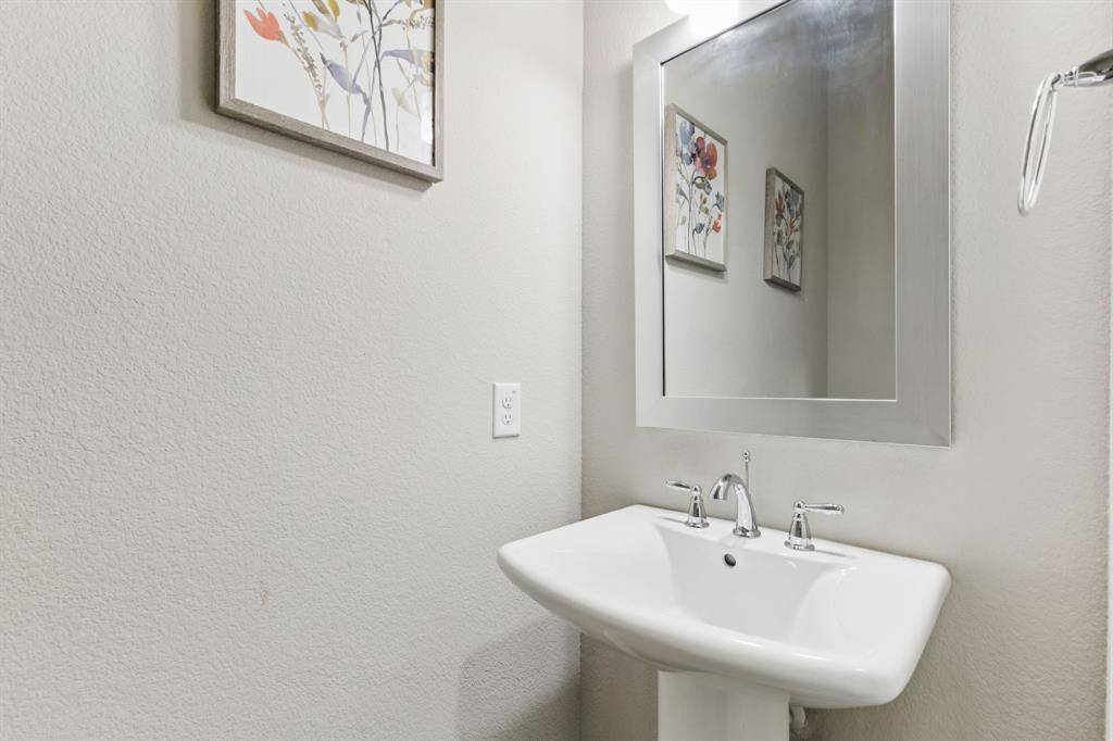 Farmers Branch, TX 75234,1480 William Way