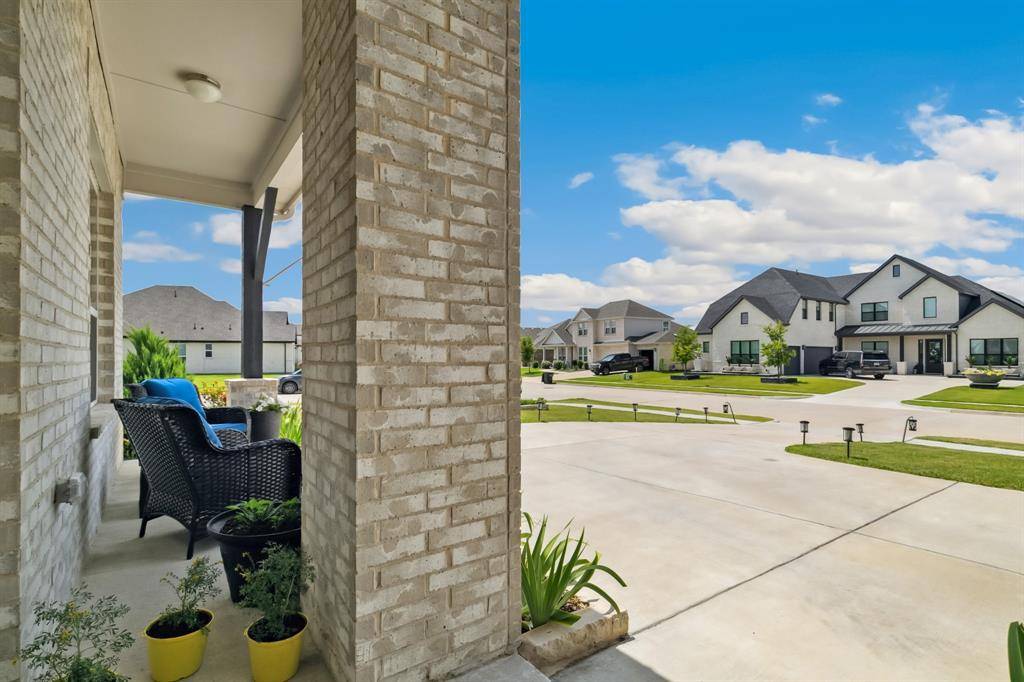 Forney, TX 75126,745 Lemmon Lane