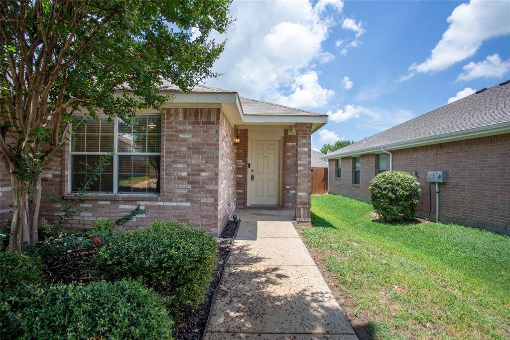 Heartland, TX 75126,2039 Kingsbridge Drive