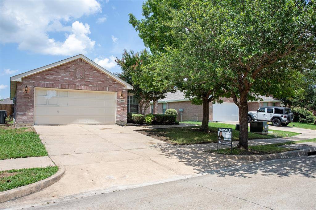 Heartland, TX 75126,2039 Kingsbridge Drive
