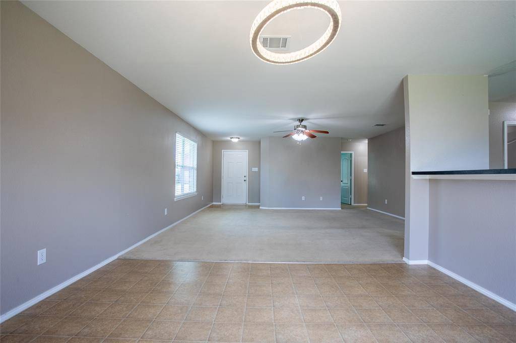 Heartland, TX 75126,2039 Kingsbridge Drive