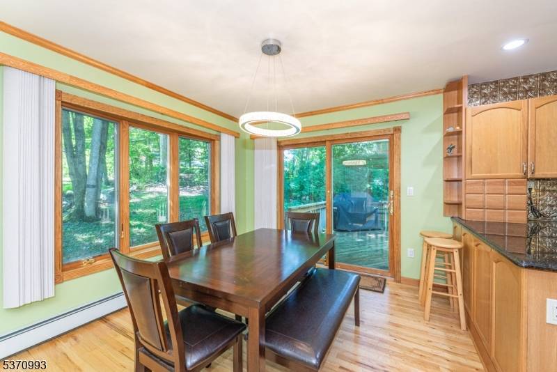 Hopatcong Boro, NJ 07843,14 Marshall Trl