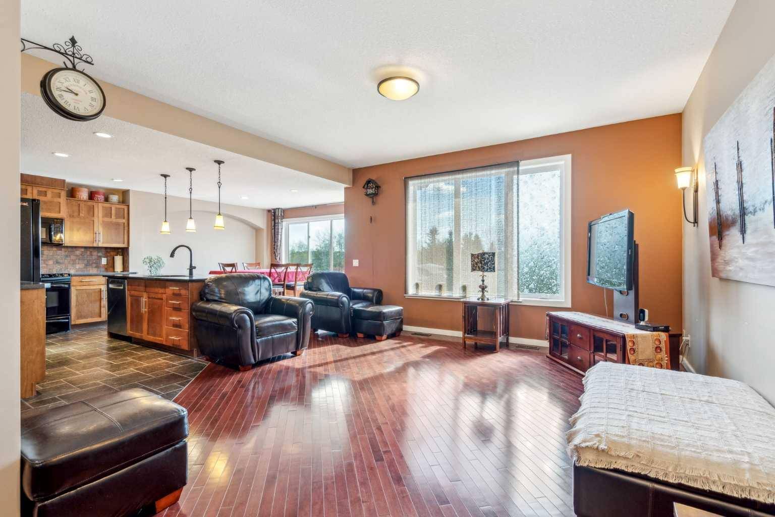Okotoks, AB T1S 2N6,358 Crystal Green Rise