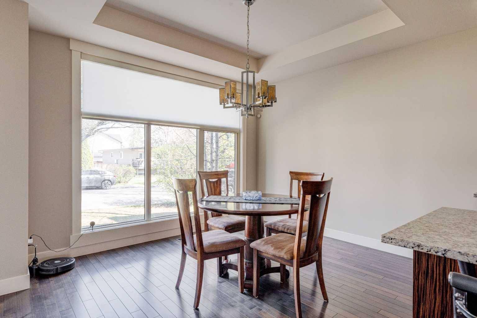 Calgary, AB T3H 3J8,3133 40 ST Southwest